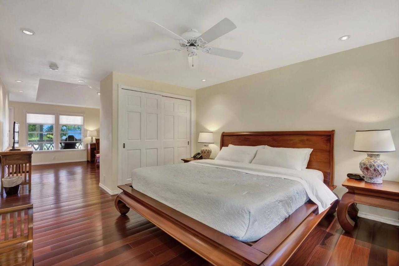 Kalaoa Ohia Kona Estates - An All Suites B&B חדר תמונה